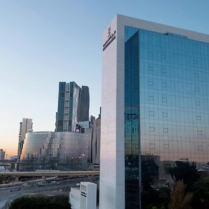 Executives Hotel / KAFD